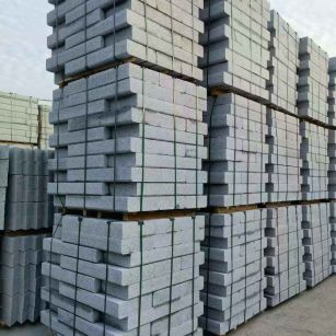 海东 路沿石（路侧石），颜色一致，尺寸标准