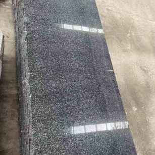 海东 芝麻黑光面