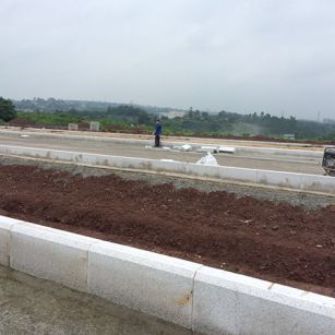 海东花岗岩路沿石在市政道路上的应用