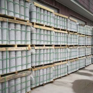 海东 芝麻白挡车柱、阻车桩、隔离柱