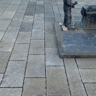 海东仿古石铺装效果