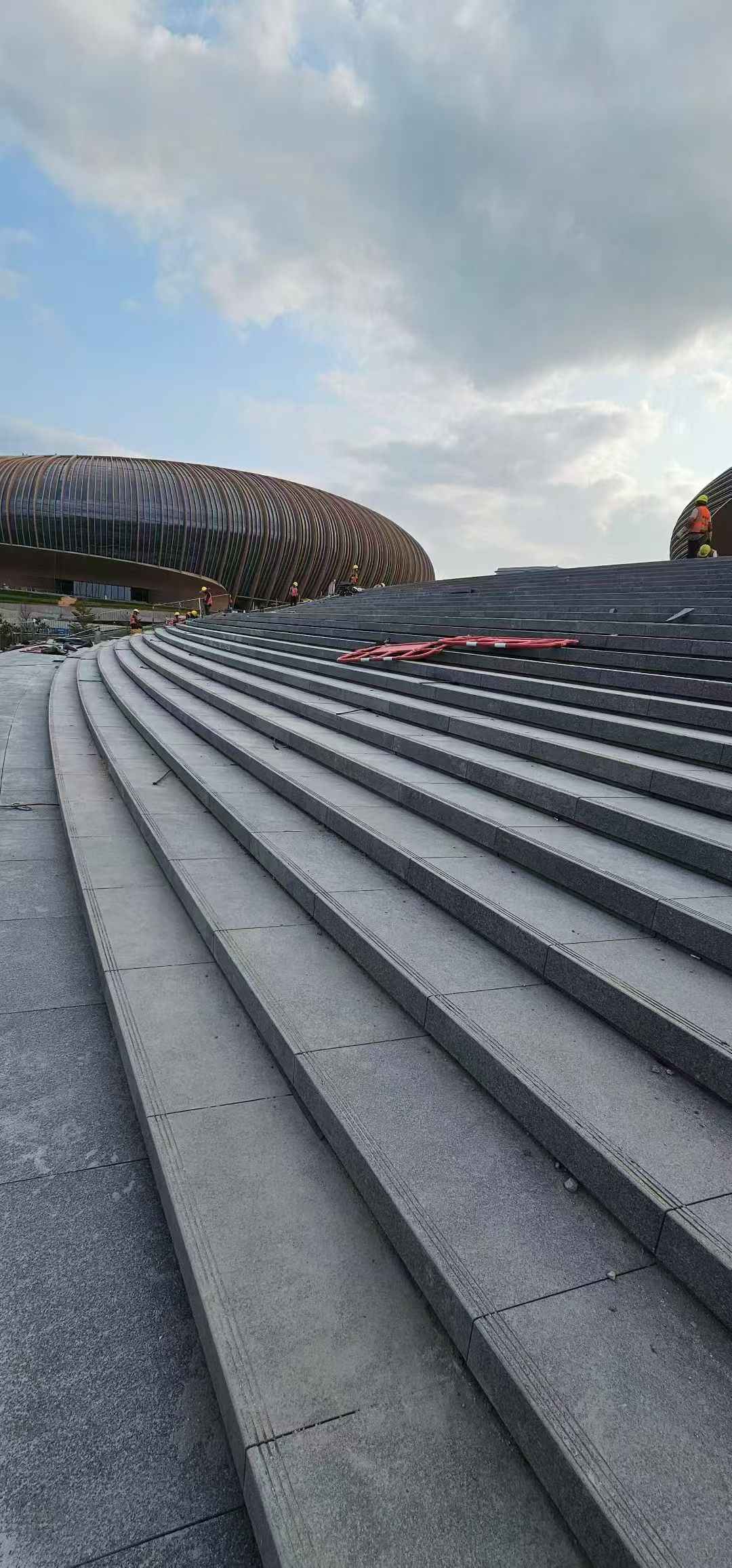 海东 弧形整石台阶铺装效果图