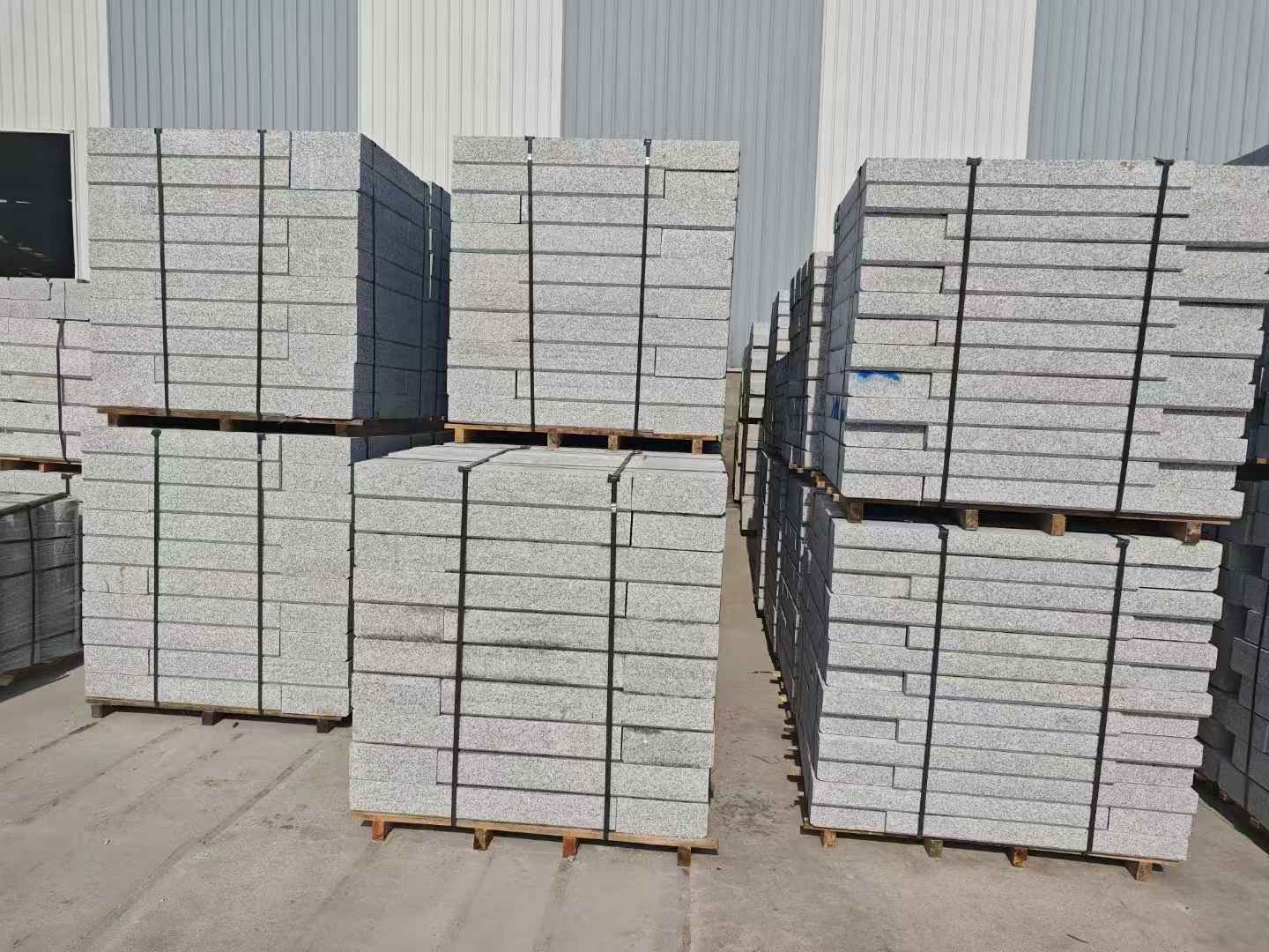 海东 芙蓉白路沿石，价格便宜