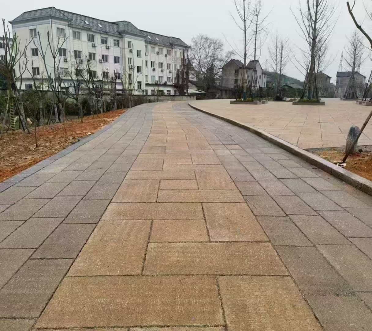 海东仿古石铺装效果