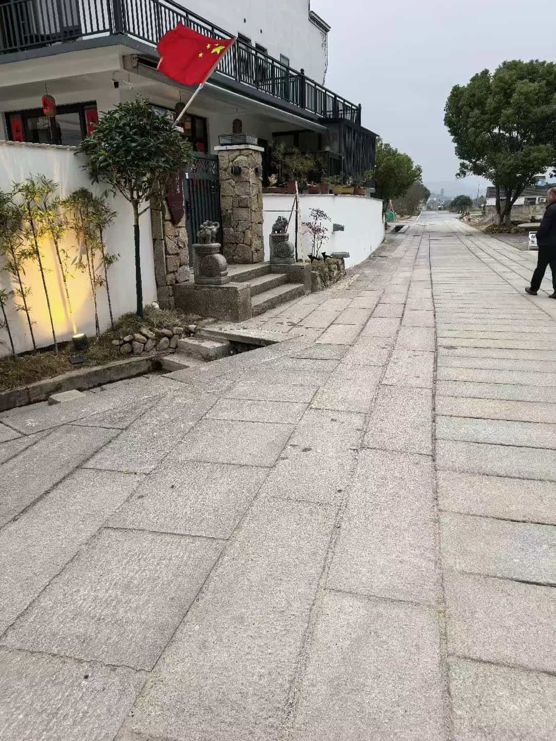 海东仿古石铺装效果
