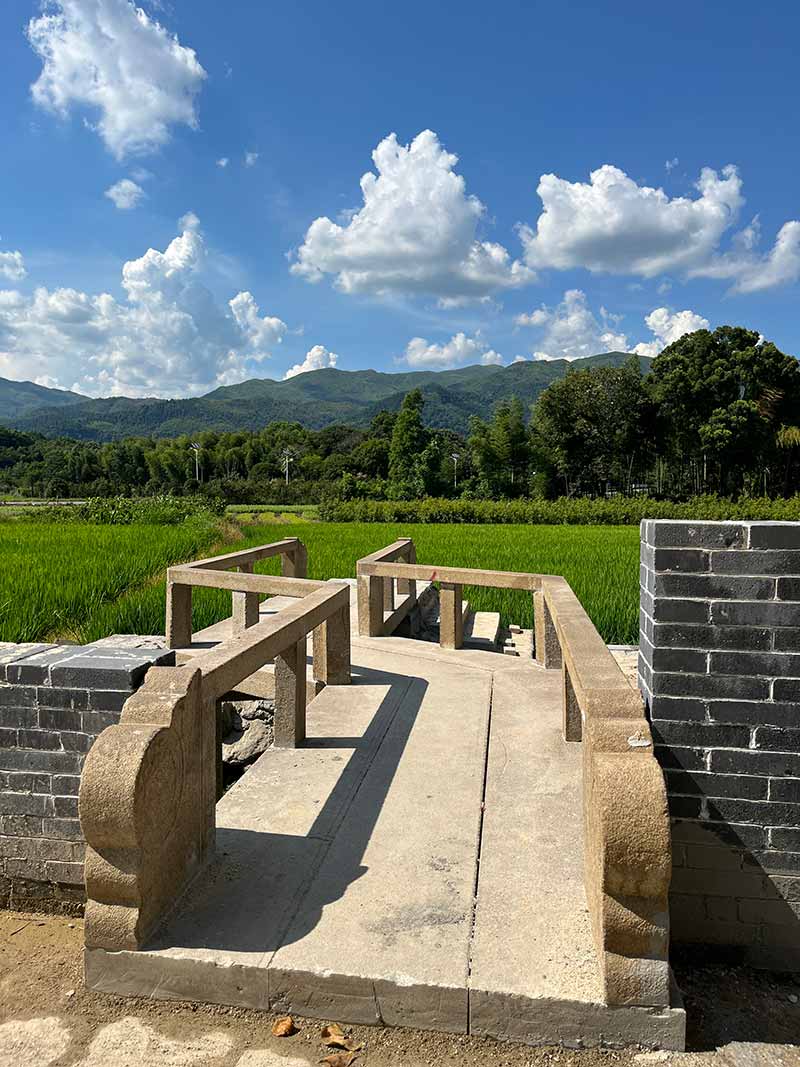 海东花岗岩仿古石材景区使用案例