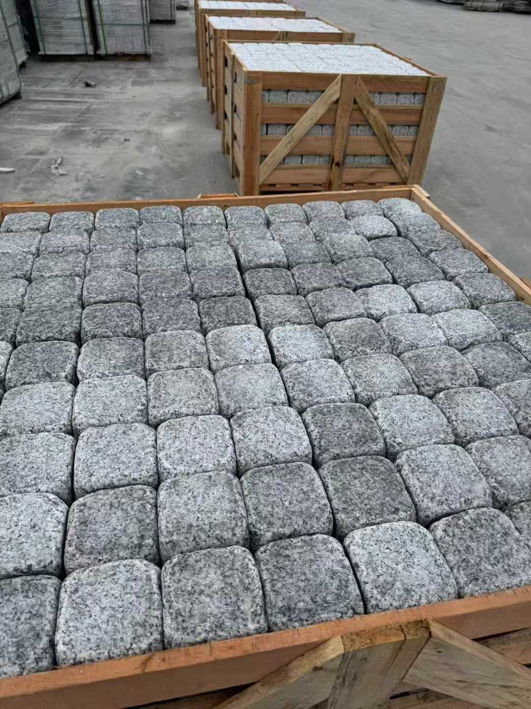 海东 园林景观滚石